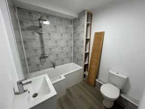 Photo 115- click for photo gallery